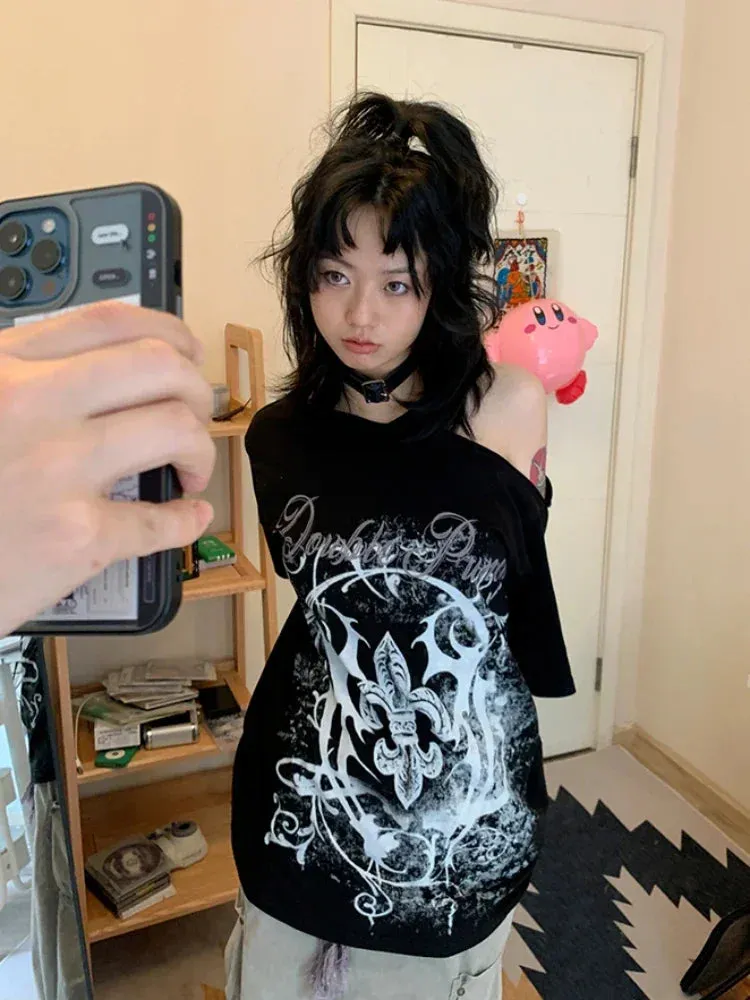 Black Gothic Print T-Shirt – Off-Shoulder Y2K Grunge Tee From Kawaii Stop