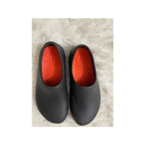 CROC’S’s  Black Literide Slip Resistant Slip On Size 7