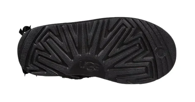 Kids’ UGG Bailey Bow II – Cozy Sheepskin Boot with a Feminine Touch