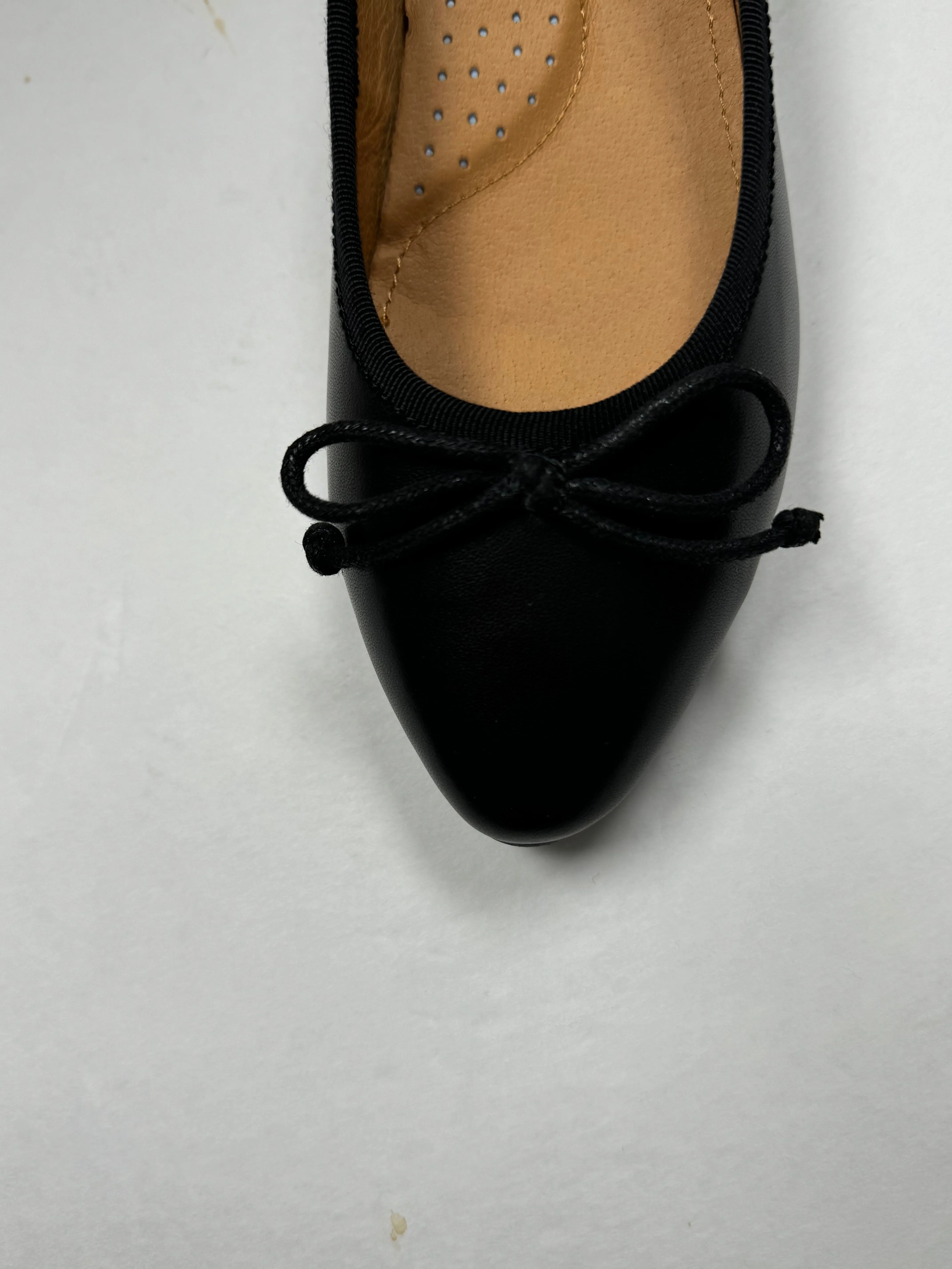 SALE FW24 1936  Ballet Short Heel (19362-53)