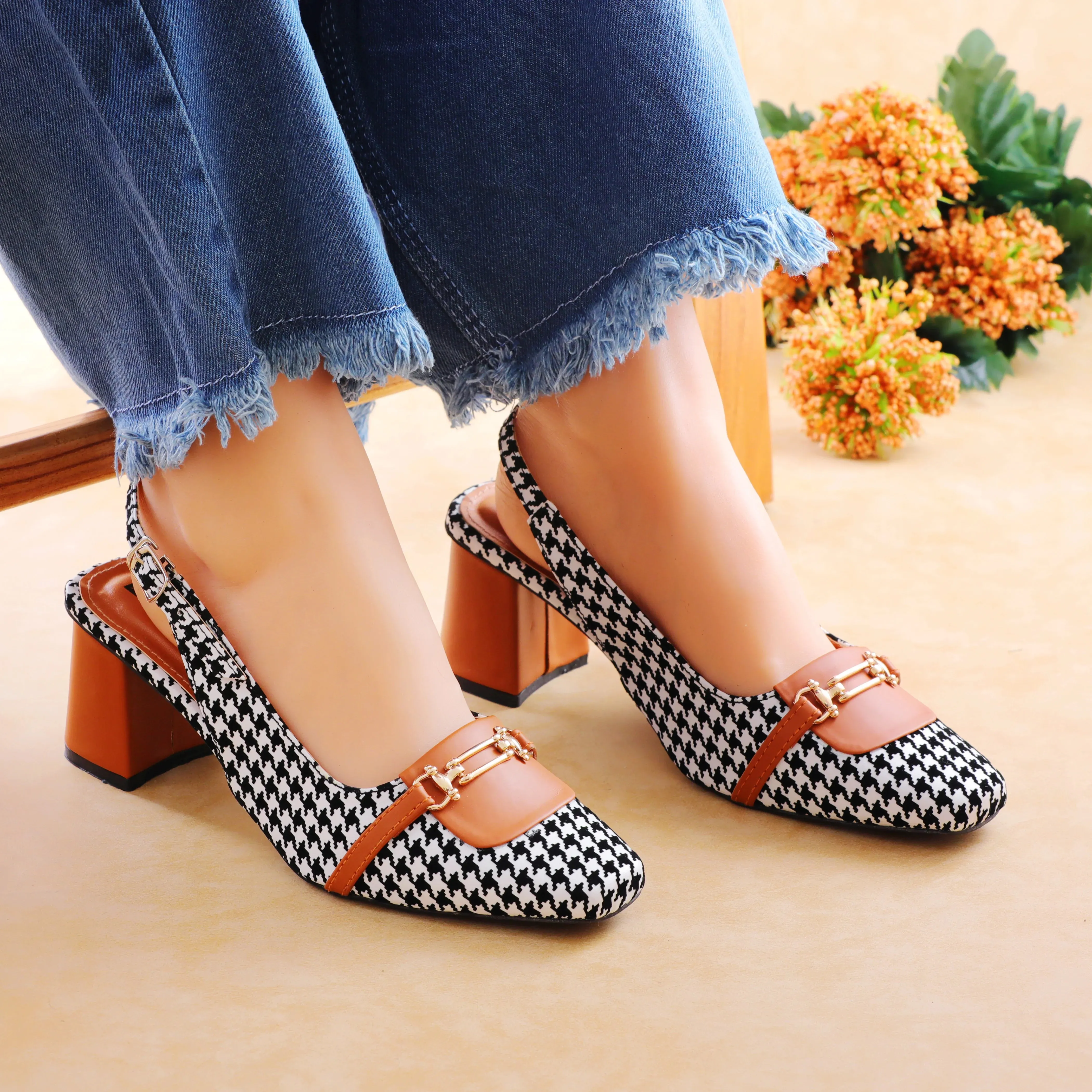 Tessera Mustard Women Sandals