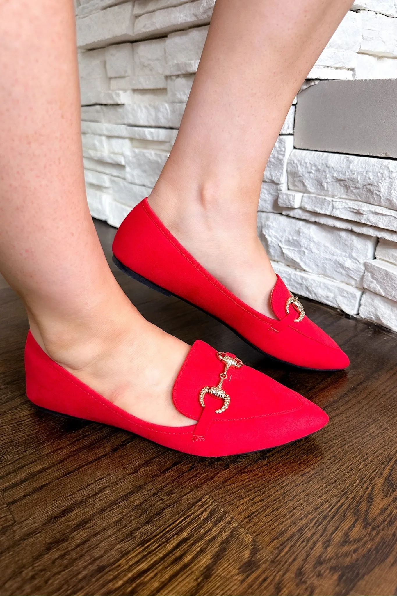 The Gracious Metal Chain Pointed Ballet Flat in Red