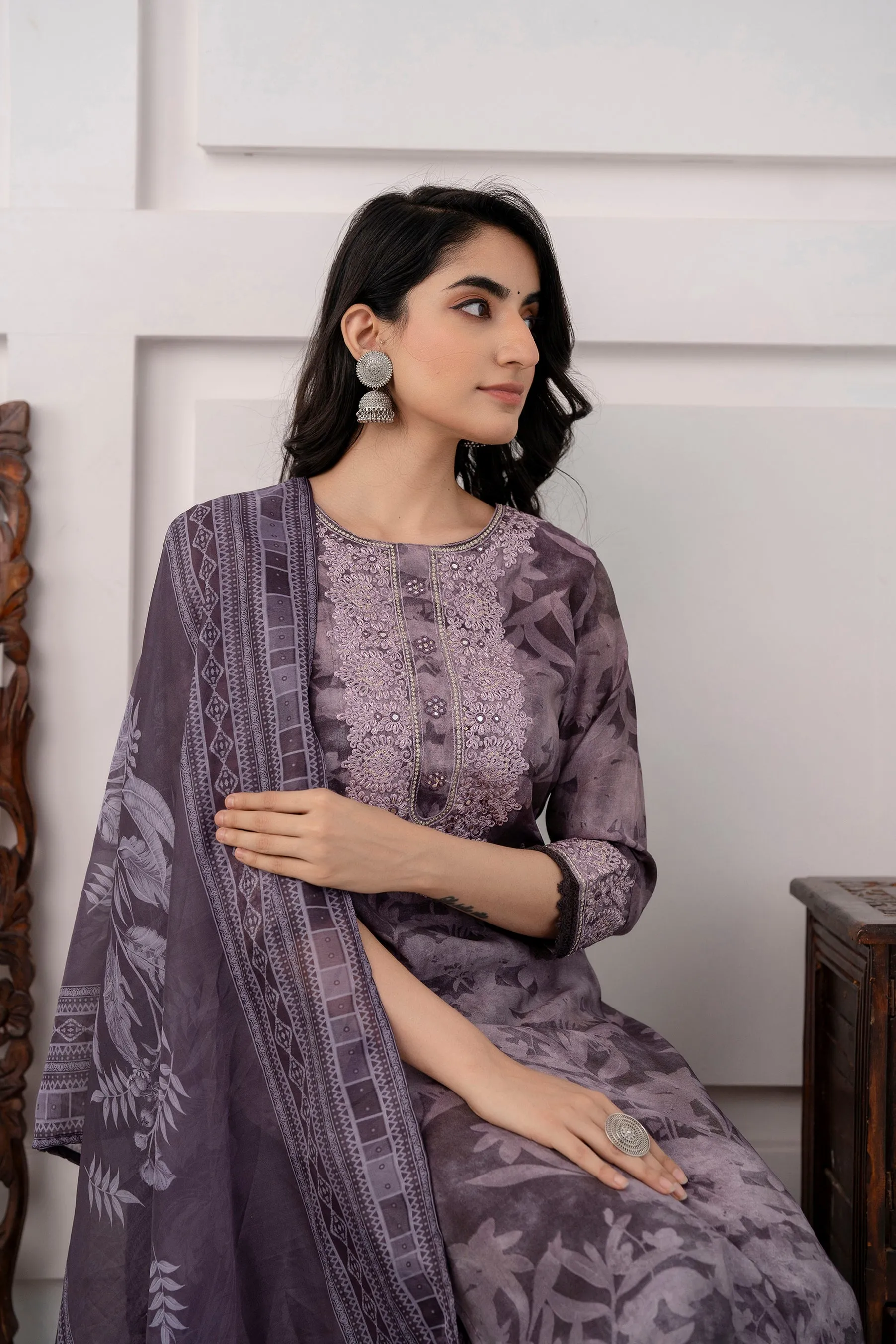Women's Purple Straight Kurta Pant & Dupatta Set