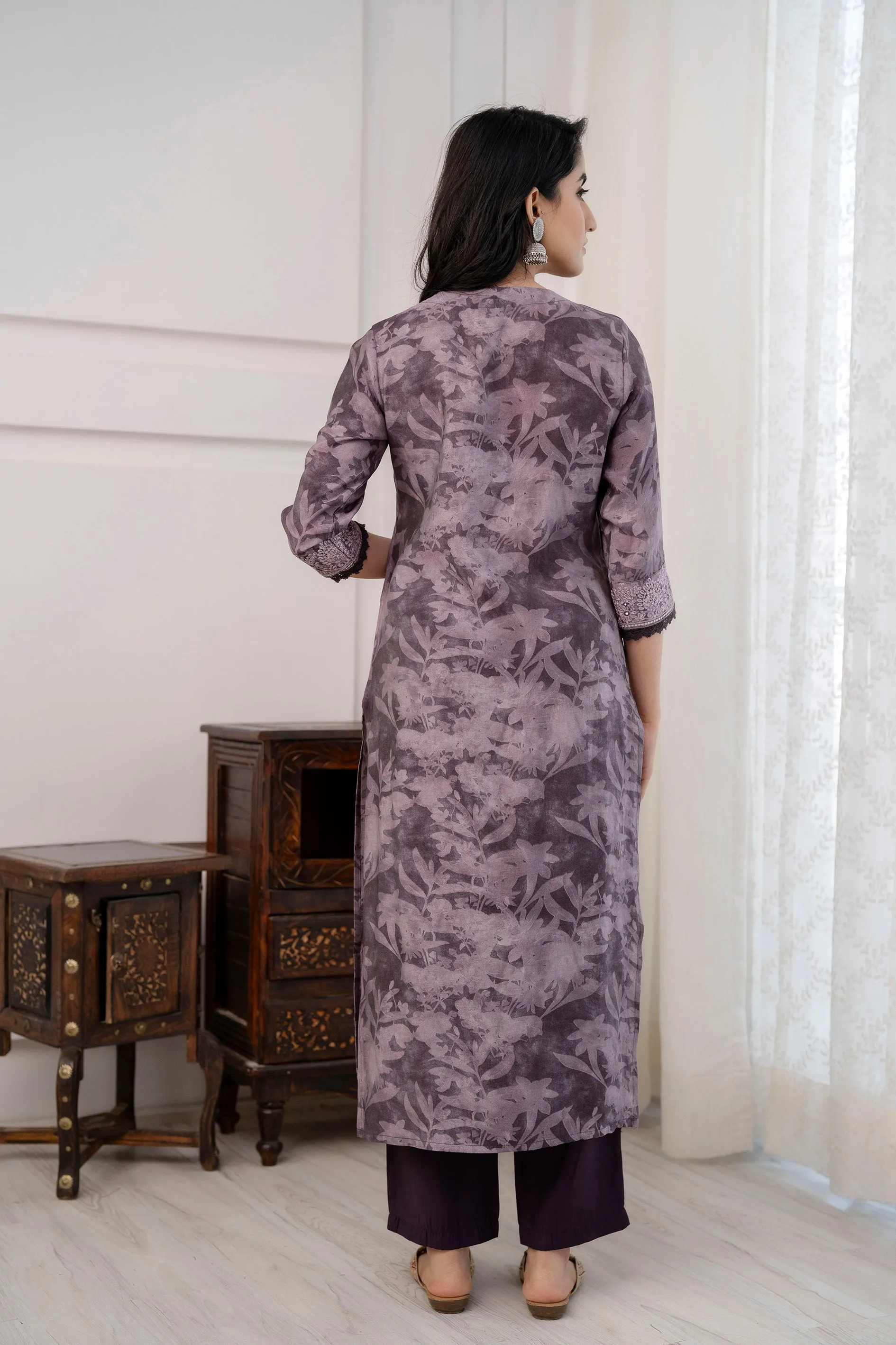 Women's Purple Straight Kurta Pant & Dupatta Set